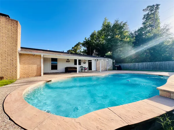 $2,100 | 2602 Killdeer Lane, Humble, TX 77396