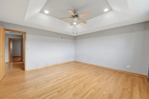 $599,900 | 8920 Emerald Court, Hickory Hills, IL 60457