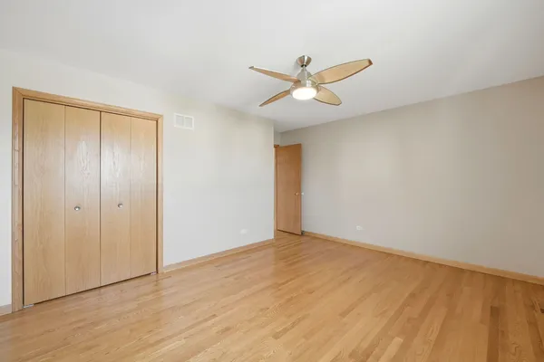 $599,900 | 8920 Emerald Court, Hickory Hills, IL 60457