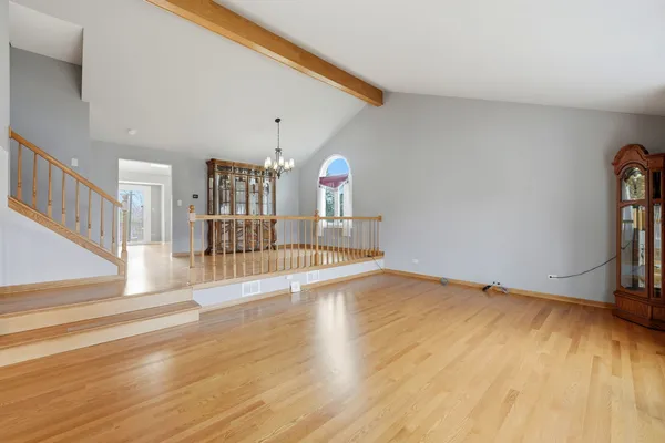 $599,900 | 8920 Emerald Court, Hickory Hills, IL 60457