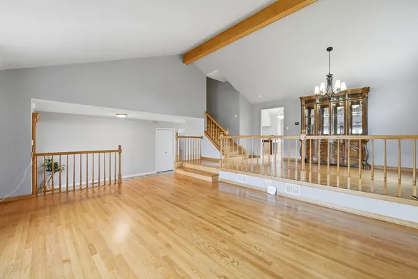 $599,900 | 8920 Emerald Court, Hickory Hills, IL 60457