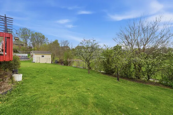 $599,900 | 8920 Emerald Court, Hickory Hills, IL 60457