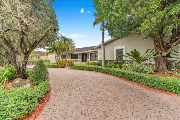 $4,700 | 2385 Southwest 131st Place, Miami, FL 33175