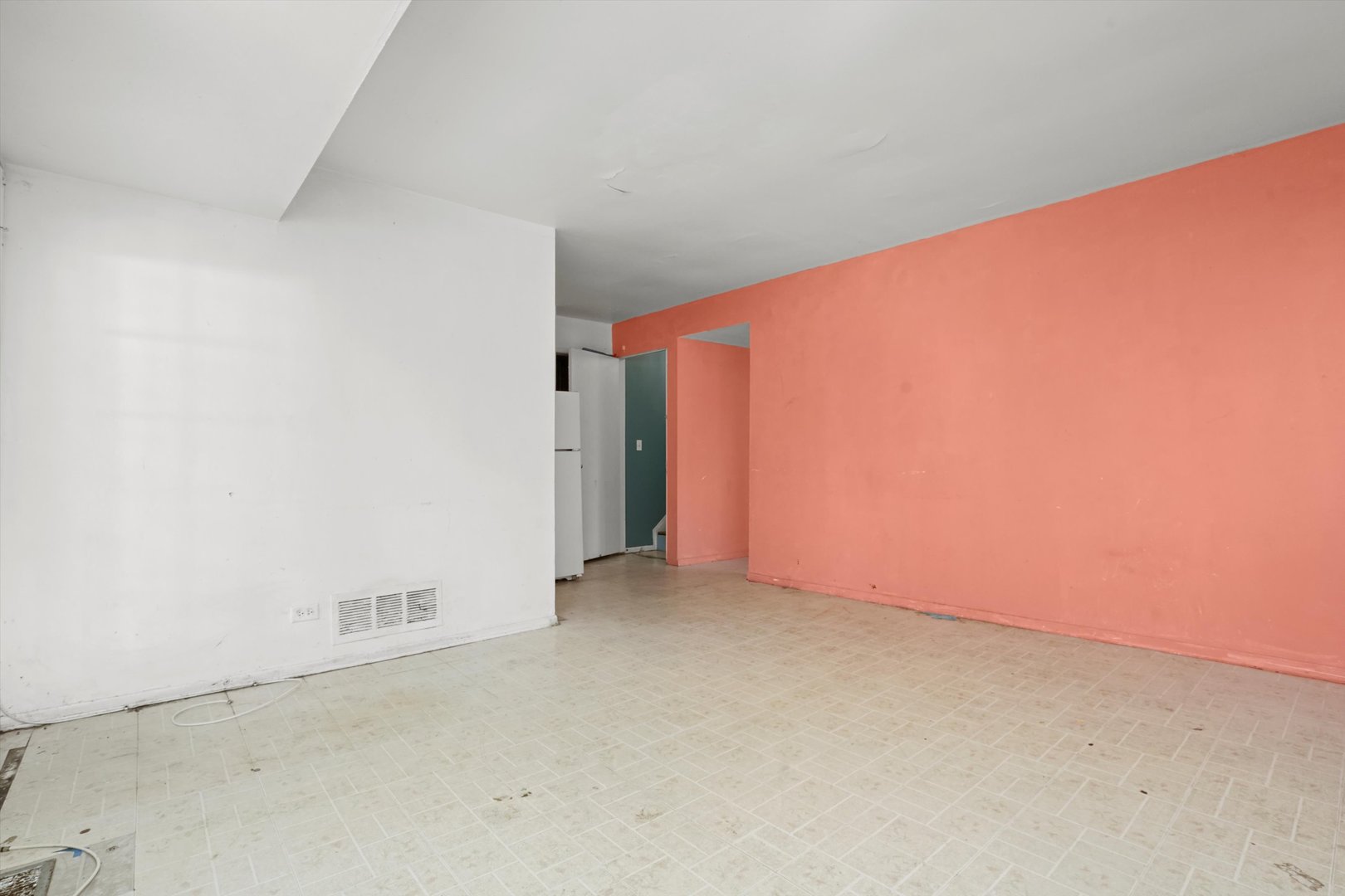 117 North Schmidt Road Bolingbrook, IL 60440 - Photo 20 of 31 a view of an empty room