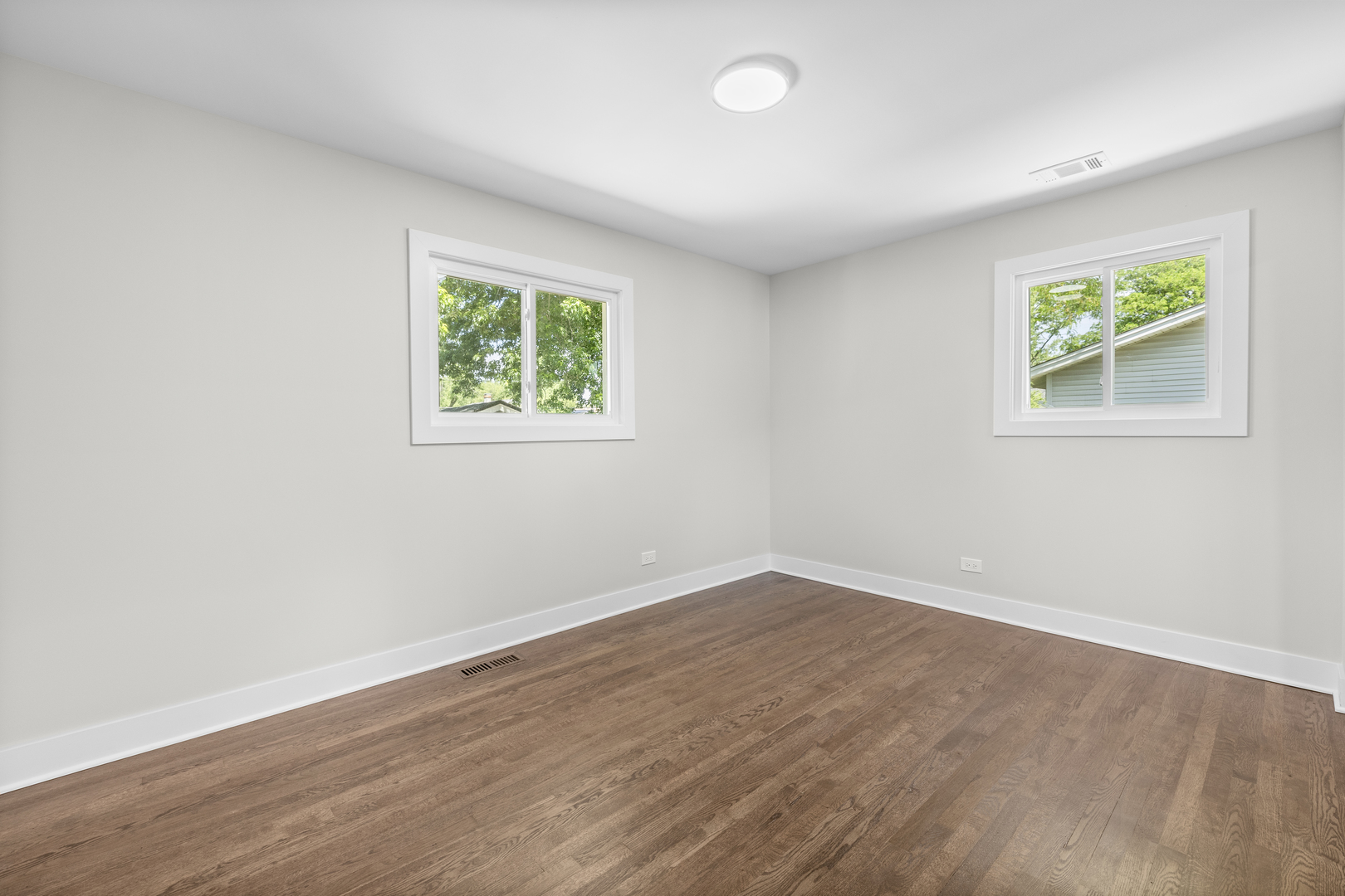 1570 Jefferson Road Hoffman Estates, IL 60169 - Photo 15 of 30