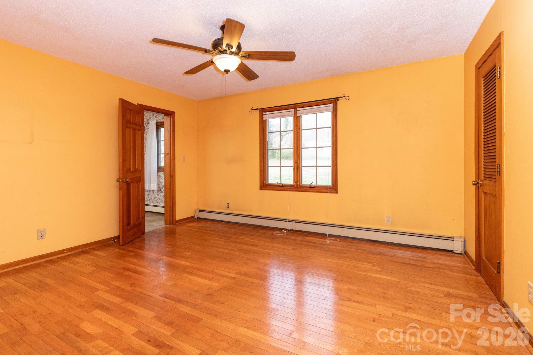 586 Justice Ridge Road Candler, NC 28715 - Photo 14 of 35