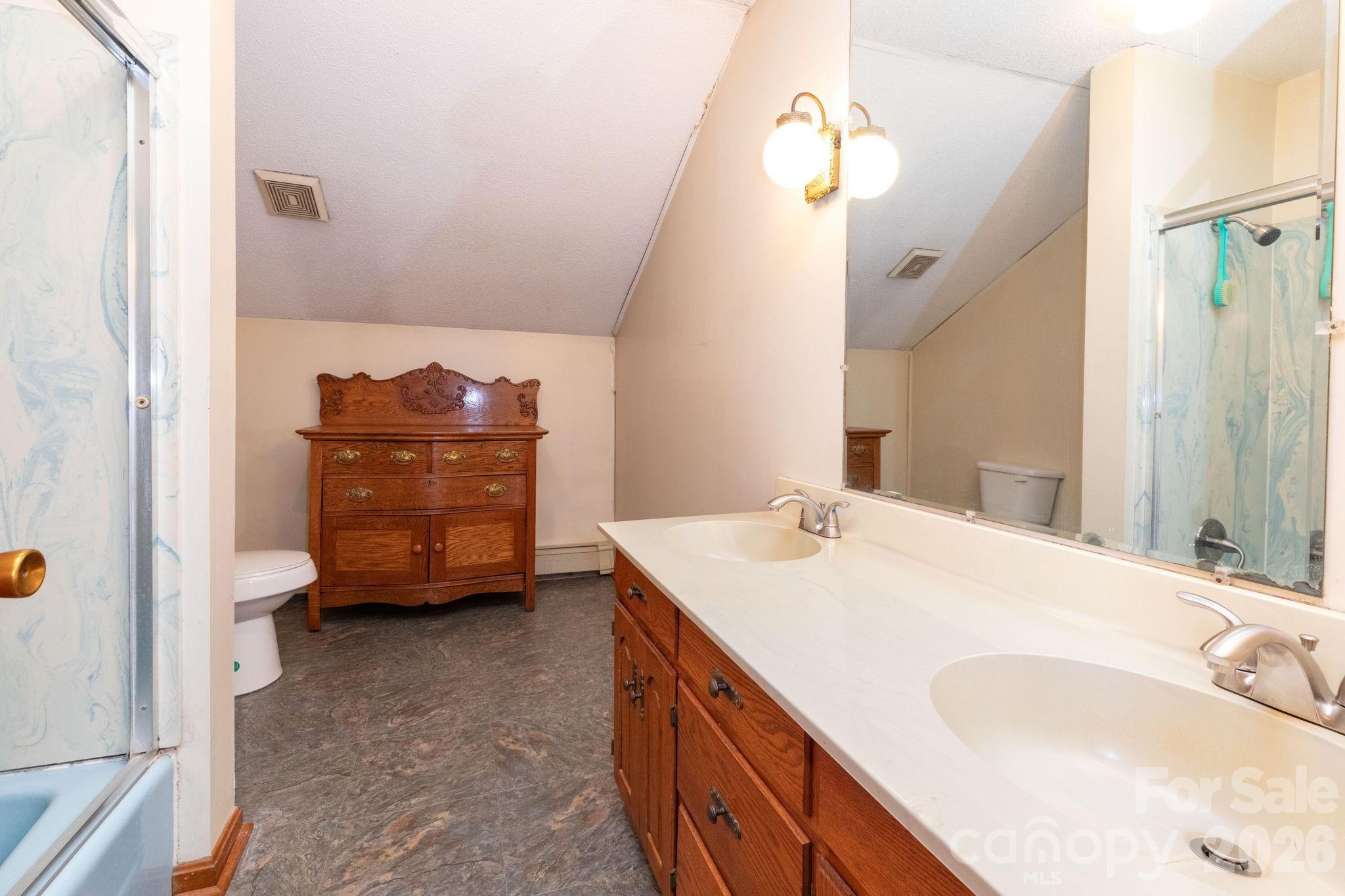 586 Justice Ridge Road Candler, NC 28715 - Photo 22 of 35