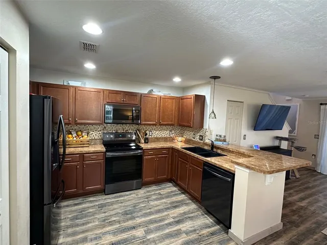 $2,100 | 2661 Carthage Drive, New Smyrna Beach, FL 32168