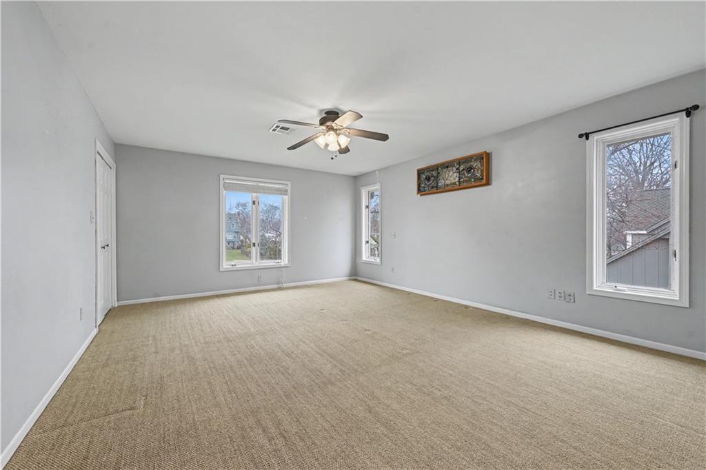 12209 Aberdeen Road Leawood, KS 66209 - Photo 20 of 42