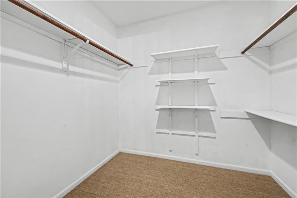 12209 Aberdeen Road Leawood, KS 66209 - Photo 22 of 42