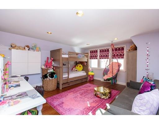 102 Abbott Road Wellesley, MA 02481 - Photo 17 of 21 a bed room with furniture and a rug