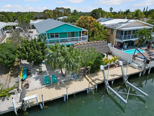 $1,250,000 | 2121 Yellowtail Drive, Marathon, FL 33050