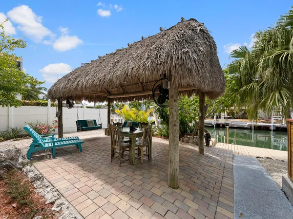 $1,250,000 | 2121 Yellowtail Drive, Marathon, FL 33050