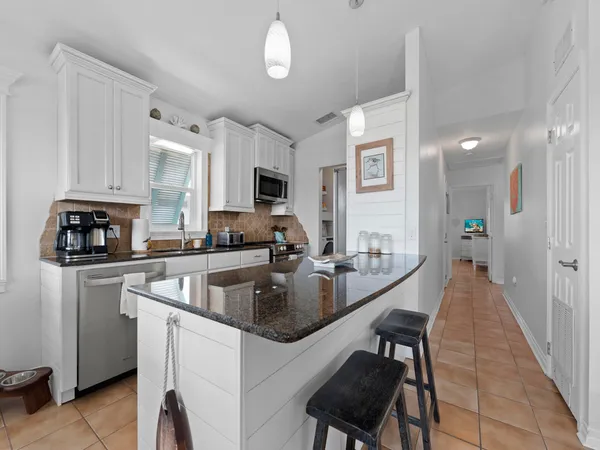 $1,250,000 | 2121 Yellowtail Drive, Marathon, FL 33050