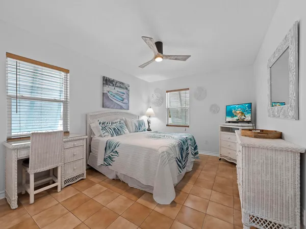 $1,250,000 | 2121 Yellowtail Drive, Marathon, FL 33050