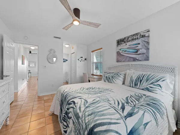 $1,250,000 | 2121 Yellowtail Drive, Marathon, FL 33050