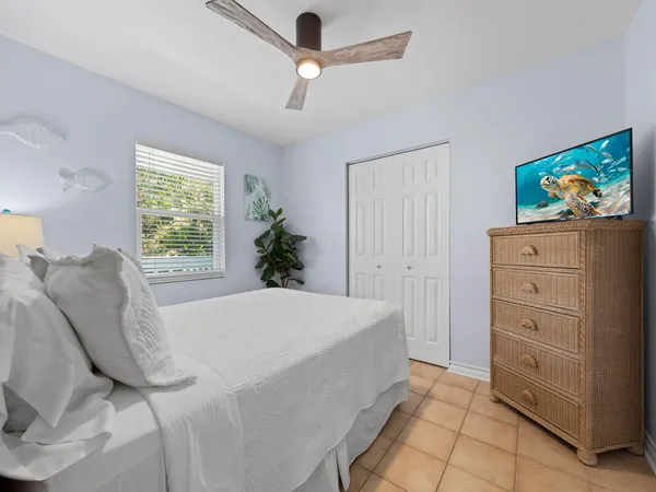 $1,250,000 | 2121 Yellowtail Drive, Marathon, FL 33050