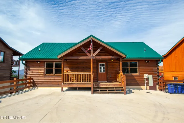 $1,475,000 | 3708 Tilda Hilltop Way, Sevierville, TN 37862