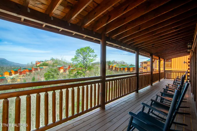 $1,475,000 | 3708 Tilda Hilltop Way, Sevierville, TN 37862