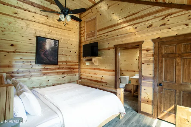 $1,475,000 | 3708 Tilda Hilltop Way, Sevierville, TN 37862