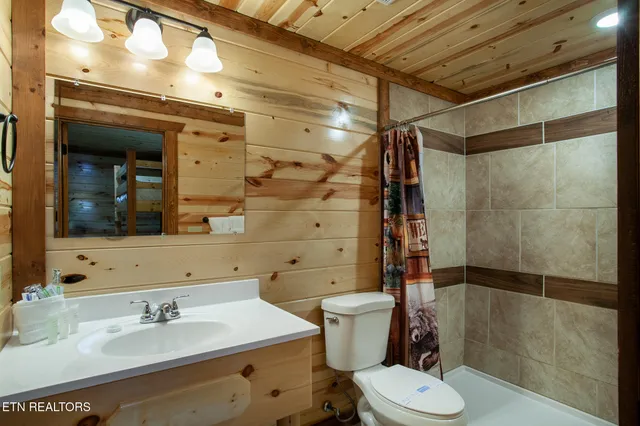 $1,475,000 | 3708 Tilda Hilltop Way, Sevierville, TN 37862