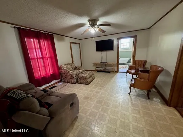 $80,000 | 510 Union Street, Gloster, MS 39638