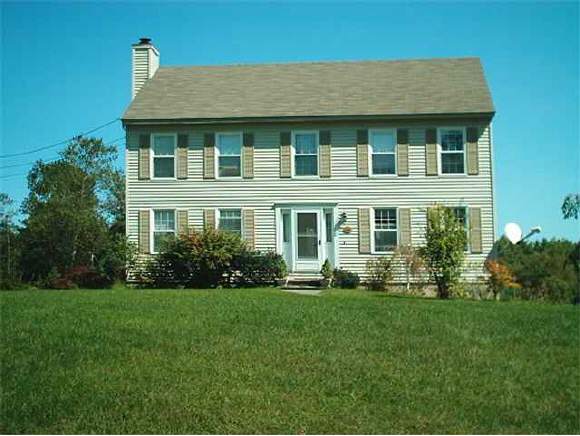 46 Chase Road Londonderry, NH 03053 - Photo 1 of 4