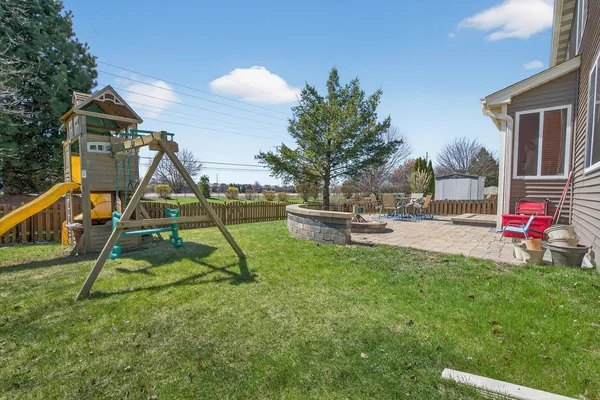 $485,000 | 2993 Stirling Court, Montgomery, IL 60538
