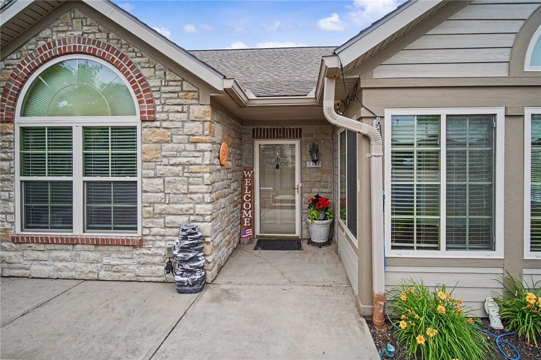 3337 Greenburn Road Beavercreek, OH 45434 - Photo 2 of 38