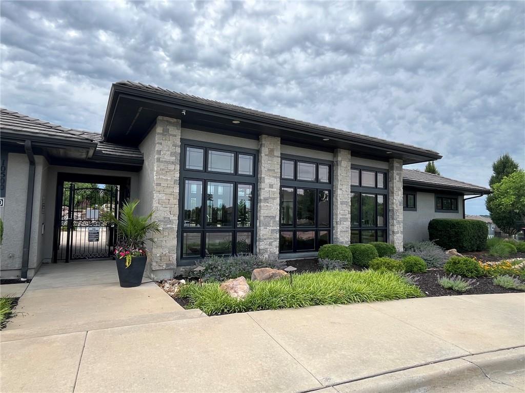 17105 Nieman Road Overland Park, KS 66221 - Photo 4 of 6
