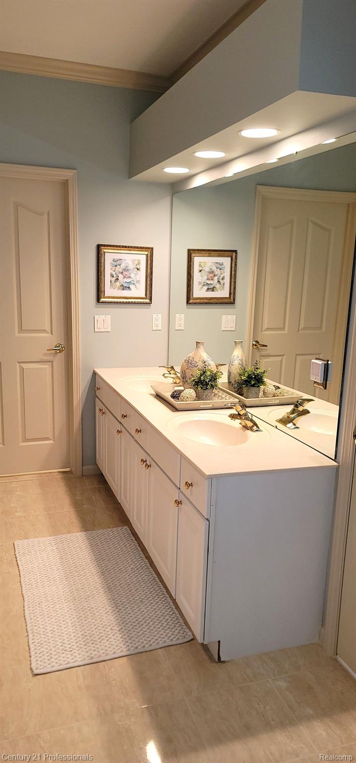 1101 Rock Valley Drive Rochester, MI 48307 - Photo 22 of 41 Dual Sinks, Beautiful Tile Floor