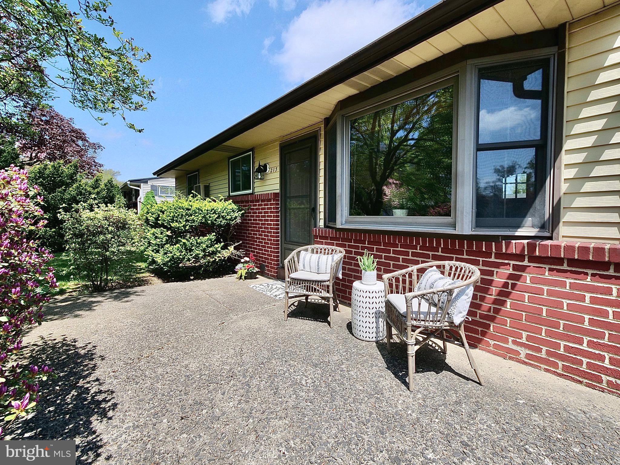 213 Tuscany Road Aston, PA 19014 - Photo 1 of 39