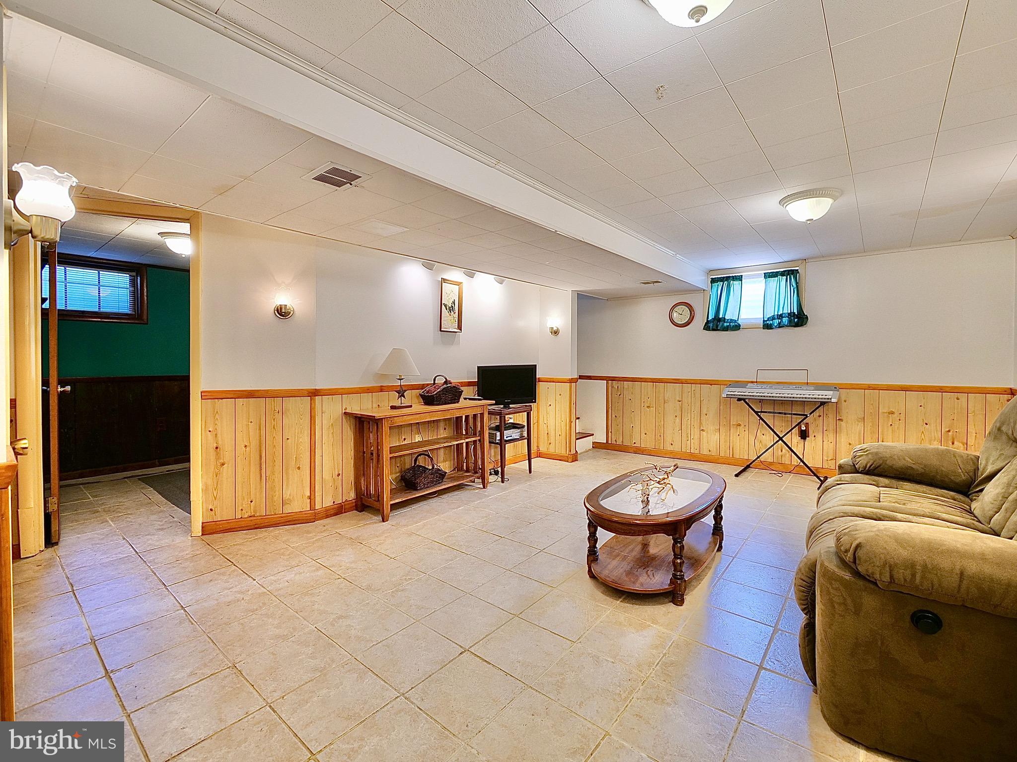 213 Tuscany Road Aston, PA 19014 - Photo 24 of 39