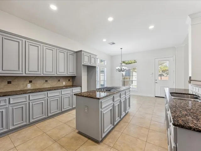 $3,800 | 11404 Island Manor Street, Pearland, TX 77584