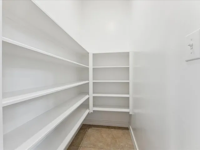 $3,800 | 11404 Island Manor Street, Pearland, TX 77584