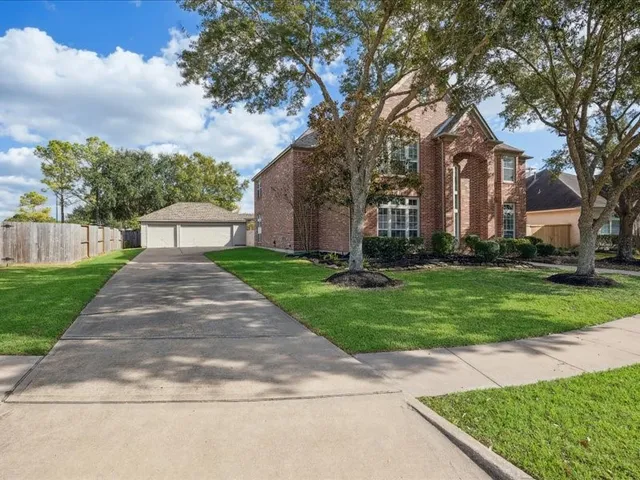$3,800 | 11404 Island Manor Street, Pearland, TX 77584