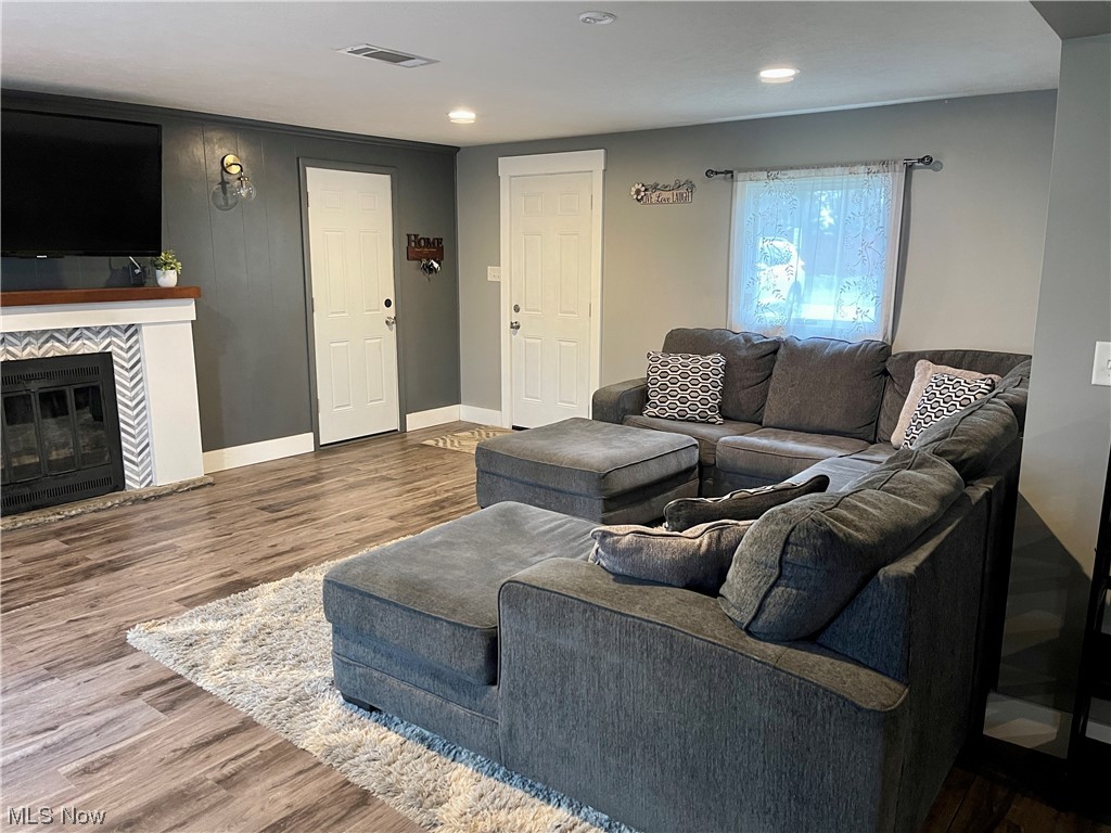 3271 Winchell Road Mantua, OH 44255 - Photo 2 of 34 Gallery Image 2