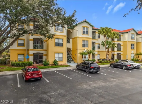 $1,500 | 11490 Villa Grand, Unit 201, Fort Myers, FL 33913