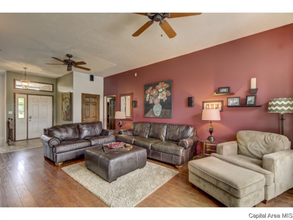 4 Gilson Drive Rochester, IL 62563 - Photo 24 of 36