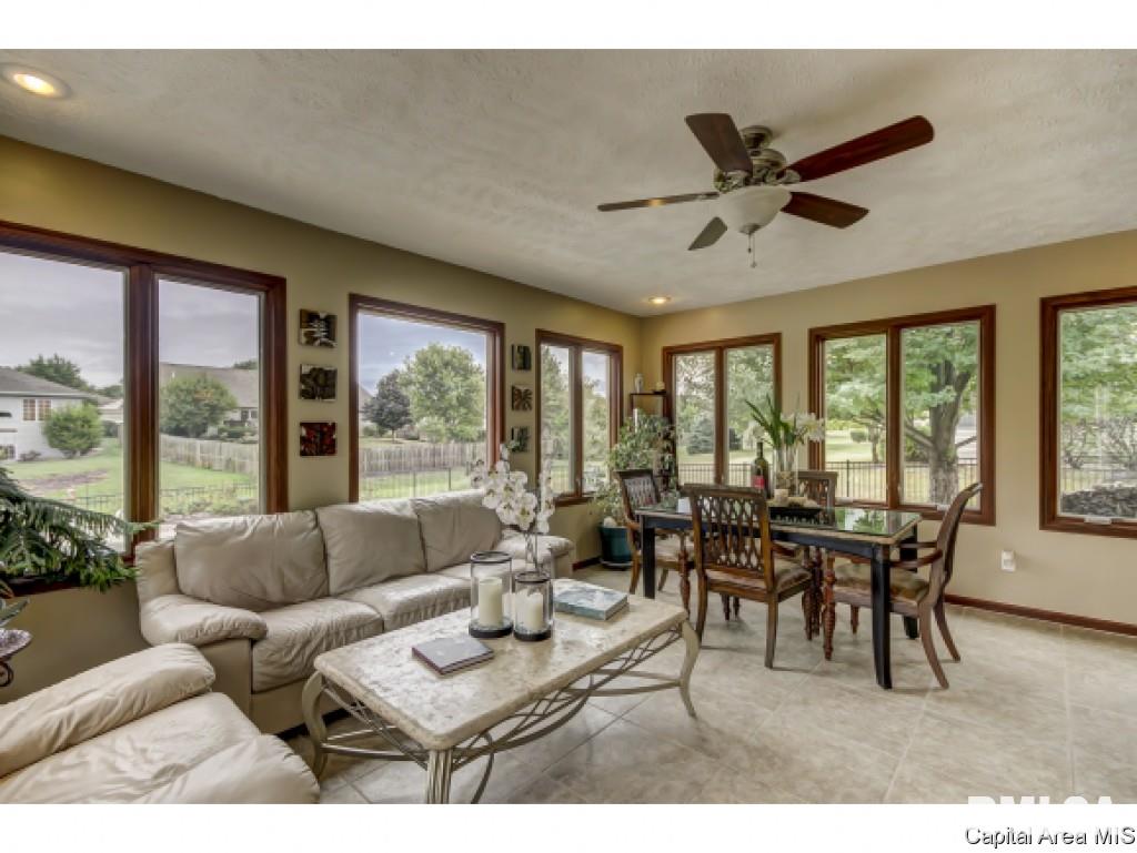 4 Gilson Drive Rochester, IL 62563 - Photo 6 of 36