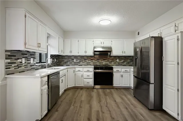 $285,000 | 14406 St Andrews Drive, Grandview, MO 64030