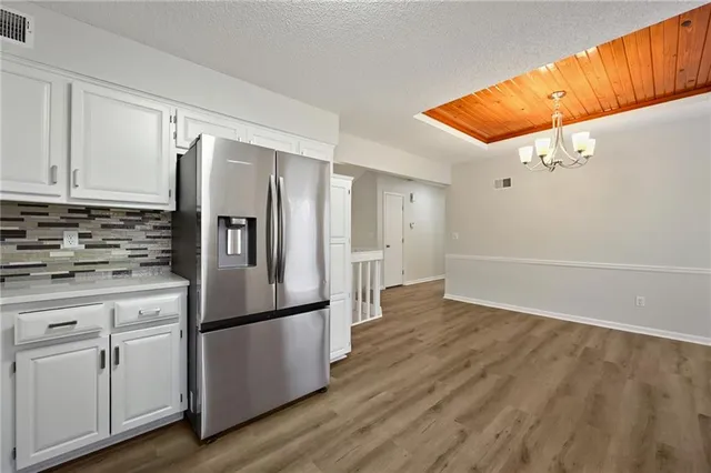 $285,000 | 14406 St Andrews Drive, Grandview, MO 64030