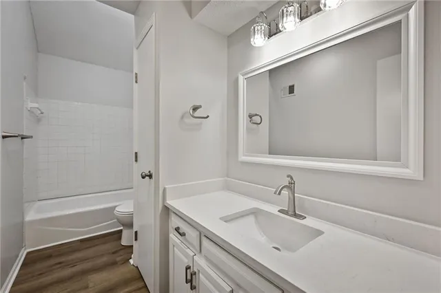 $285,000 | 14406 St Andrews Drive, Grandview, MO 64030