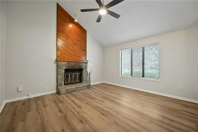 $285,000 | 14406 St Andrews Drive, Grandview, MO 64030