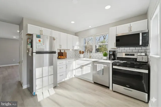 $329,000 | 760 Ashbourne Avenue, Lindenwold, NJ 08021