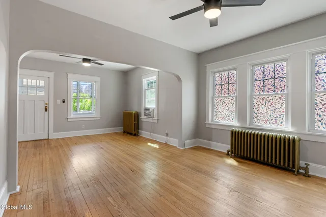 $219,900 | 32 Homestead Street, Albany, NY 12203