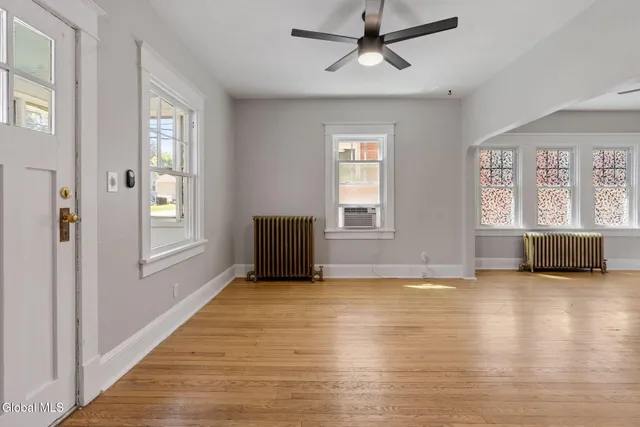 $219,900 | 32 Homestead Street, Albany, NY 12203