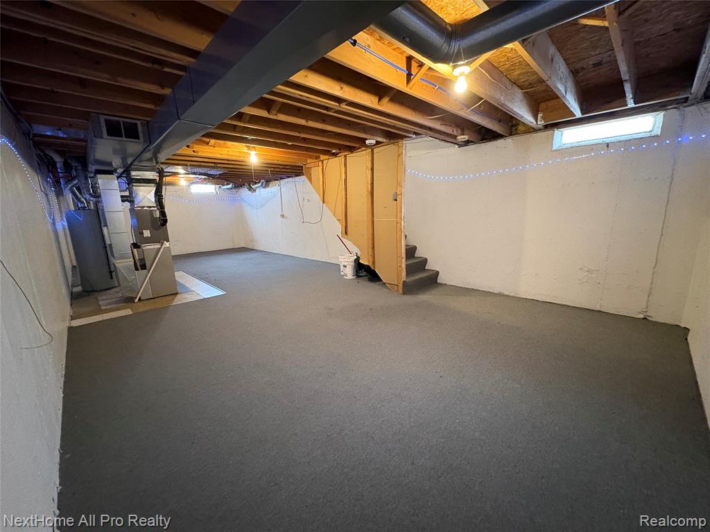 15487 Meyers Road Detroit, MI 48227 - Photo 10 of 14