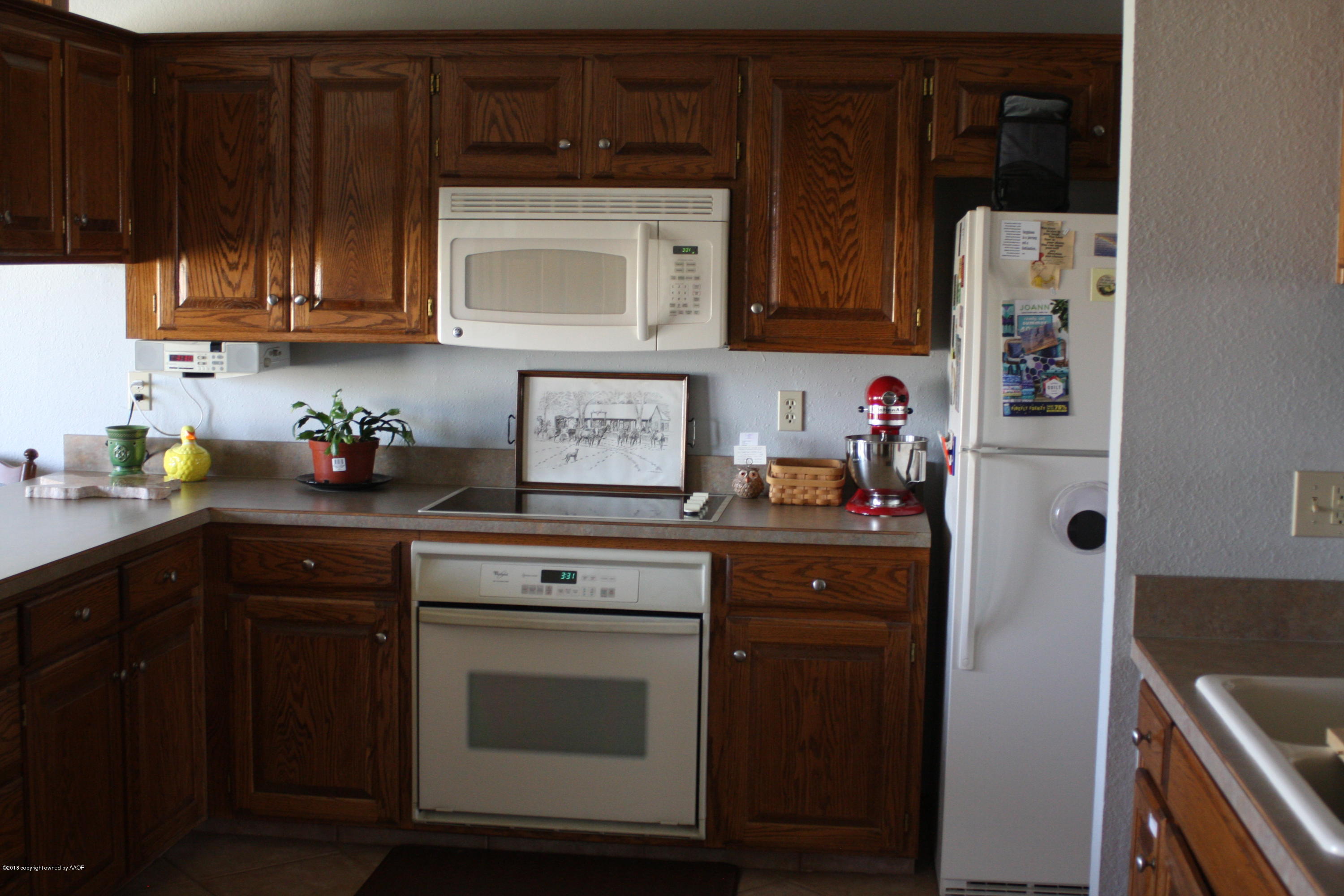 9110 Dowell Road Amarillo, TX 79119 - Photo 11 of 47 04aKit Kitchen 02