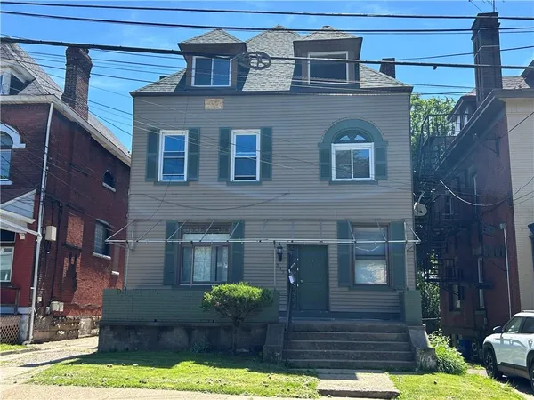 $1,495 | 317 Stratford Avenue, Unit 2, Pittsburgh, PA 15232